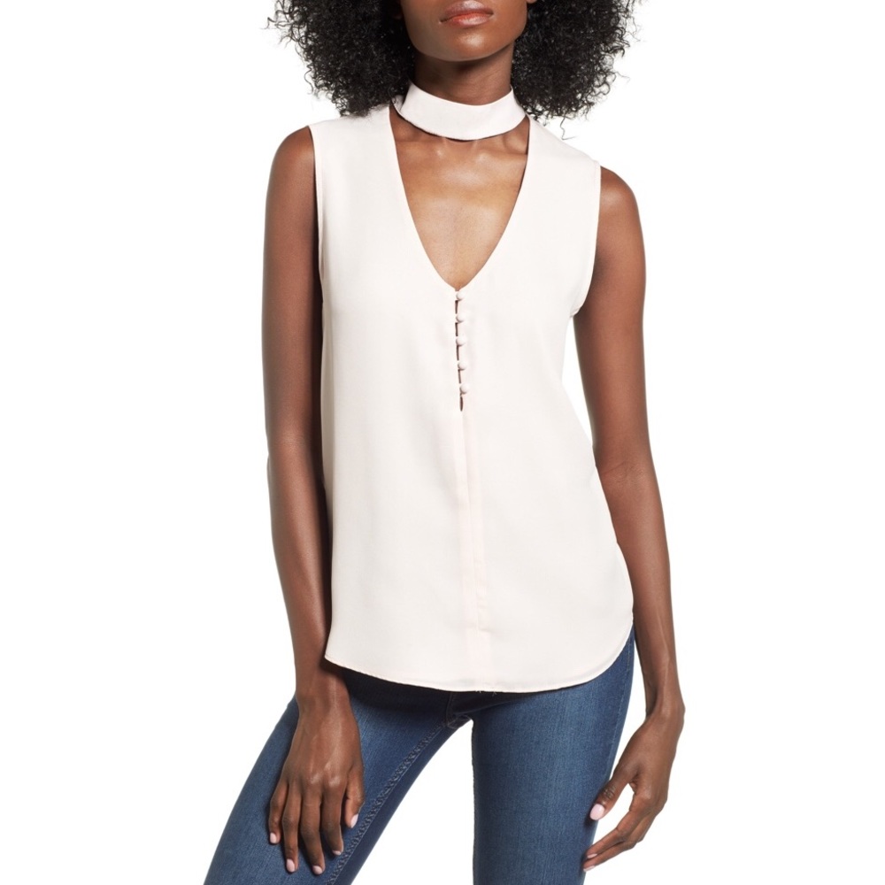 WAYF Ridley Keyhole Top